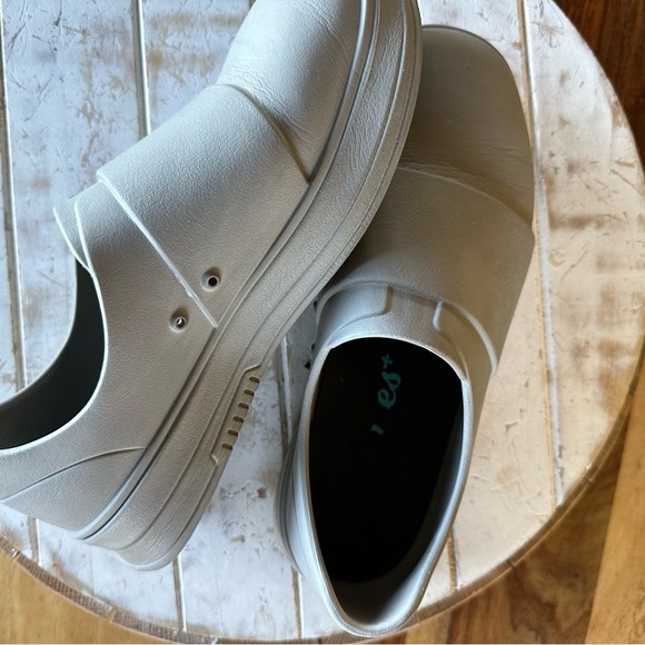 Gales Frontline Nursing Work Shoes - Picture 2 of 11